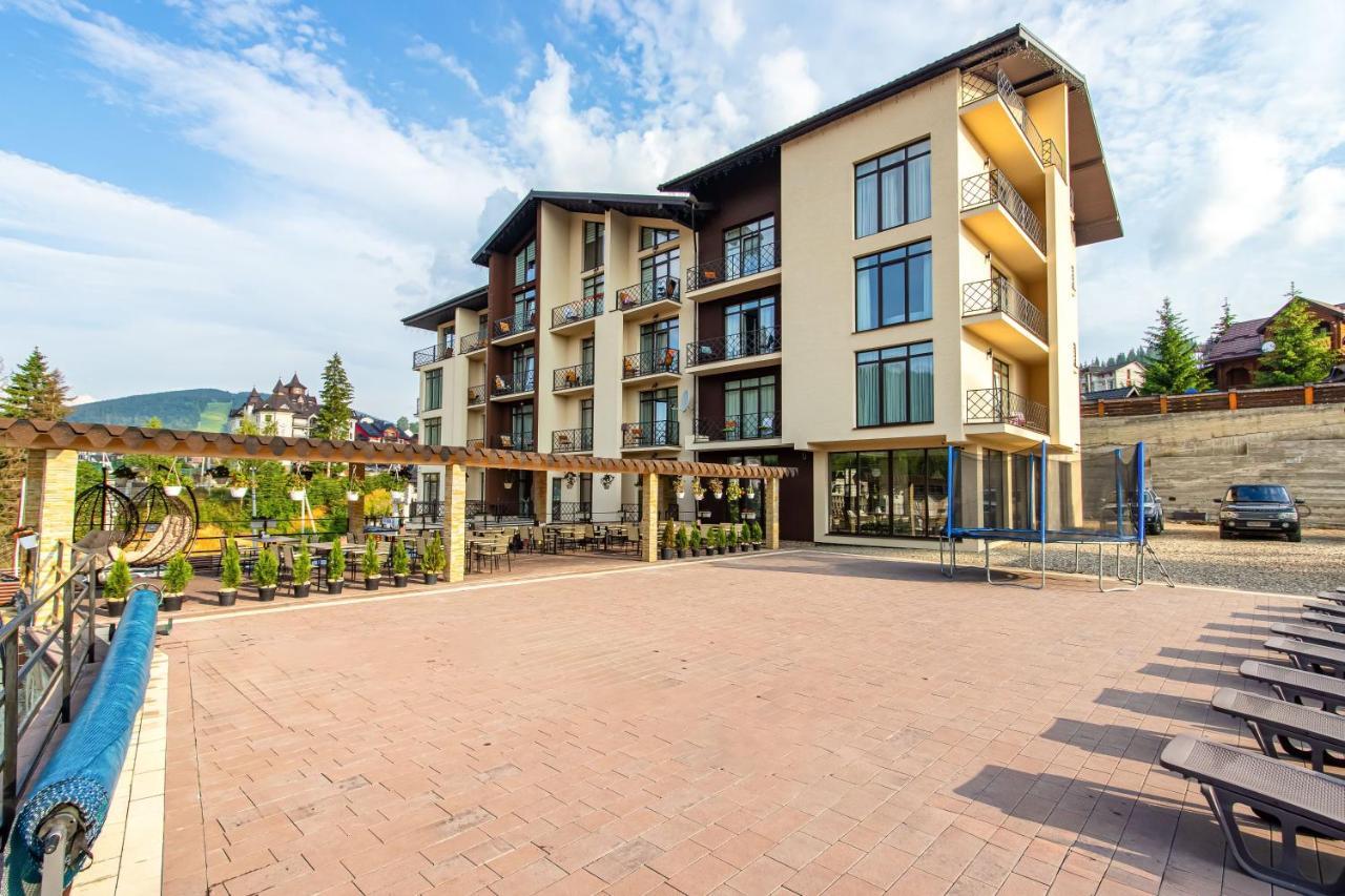Gold Palace Wellness & Spa Bukovel Exterior photo