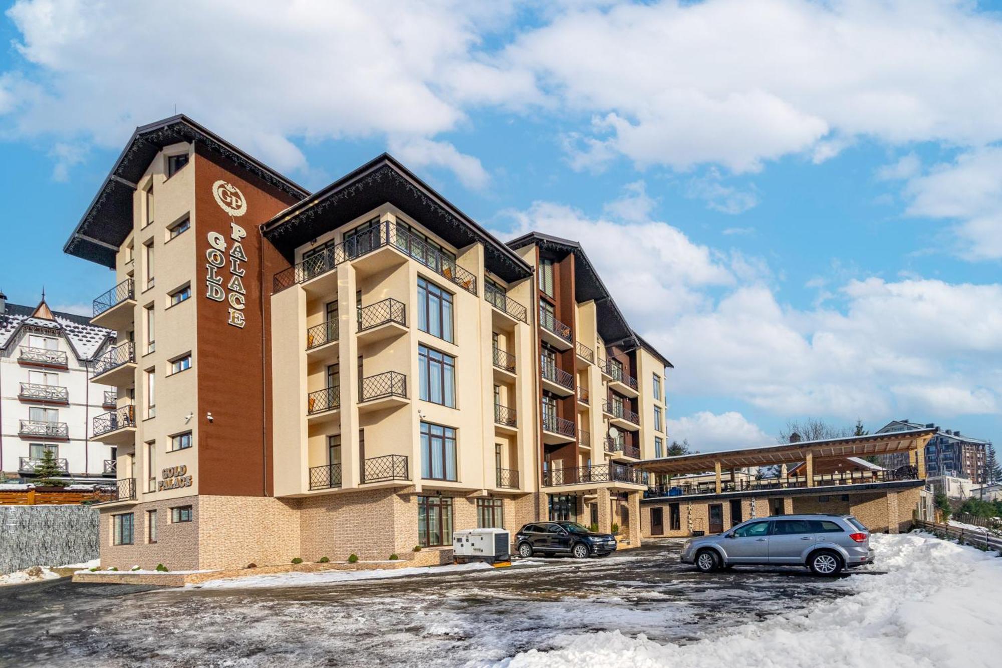 Gold Palace Wellness & Spa Bukovel Exterior photo