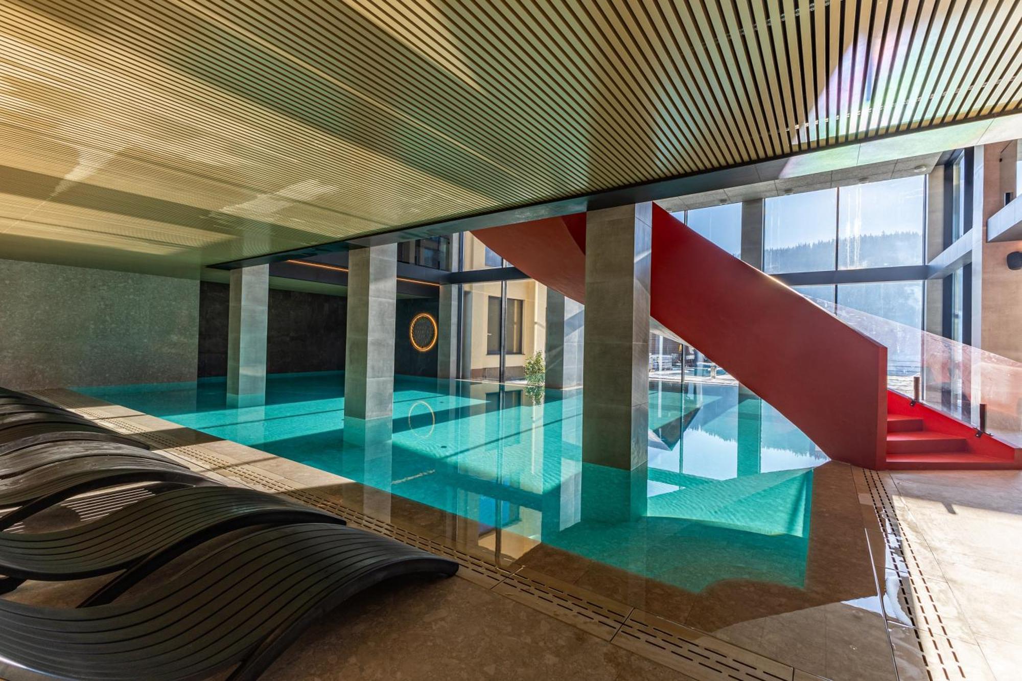 Gold Palace Wellness & Spa Bukovel Exterior photo
