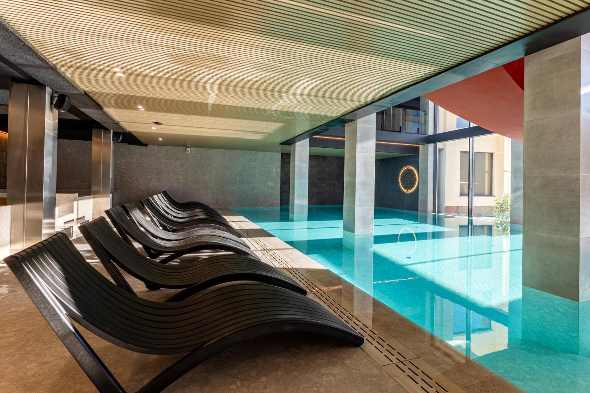 Gold Palace Wellness & Spa Bukovel Exterior photo