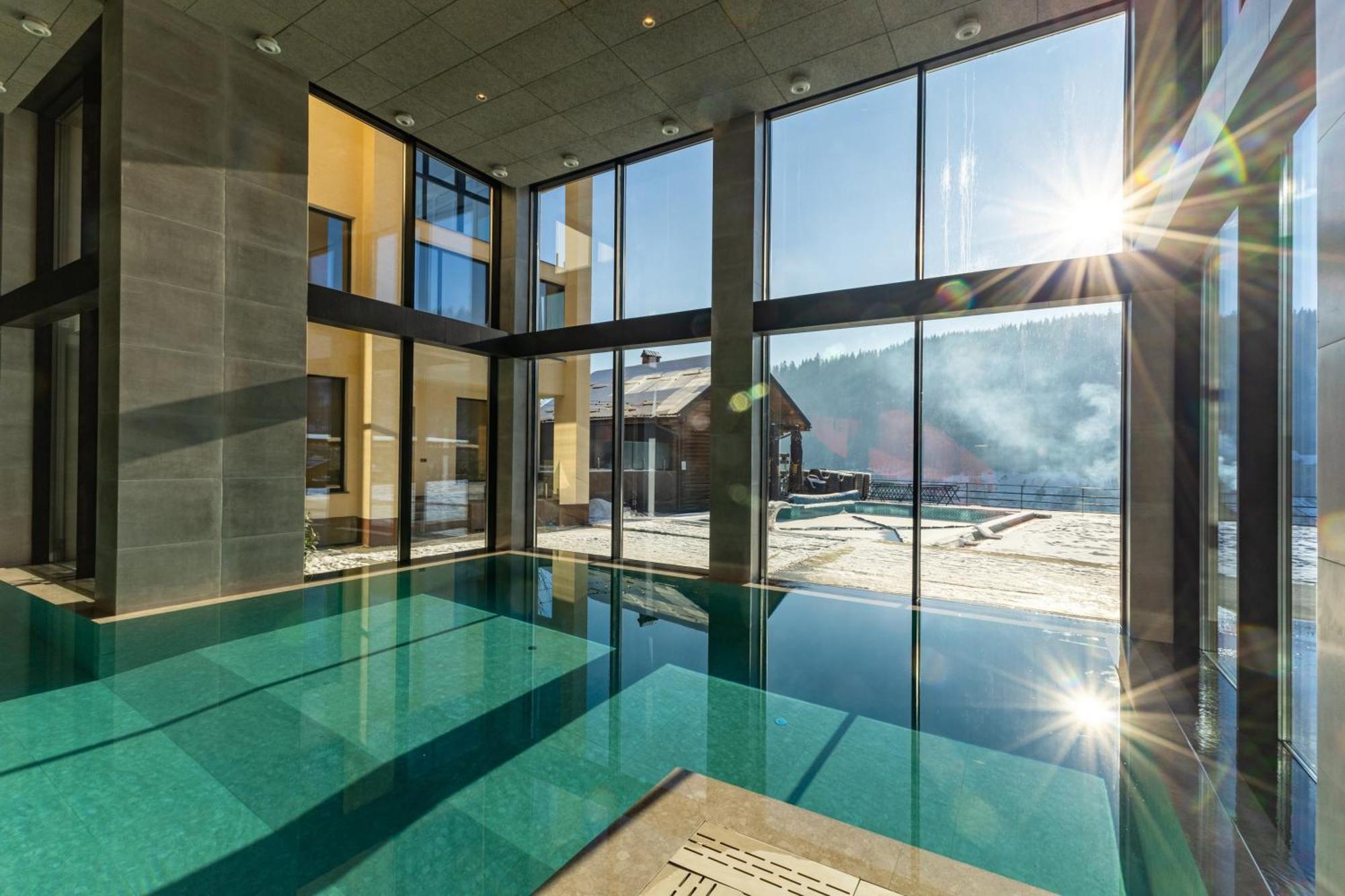 Gold Palace Wellness & Spa Bukovel Exterior photo