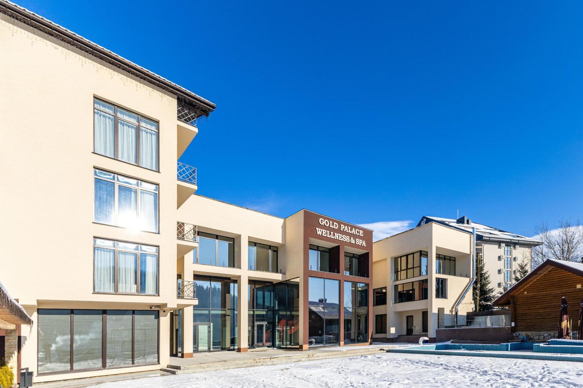 Gold Palace Wellness & Spa Bukovel Exterior photo