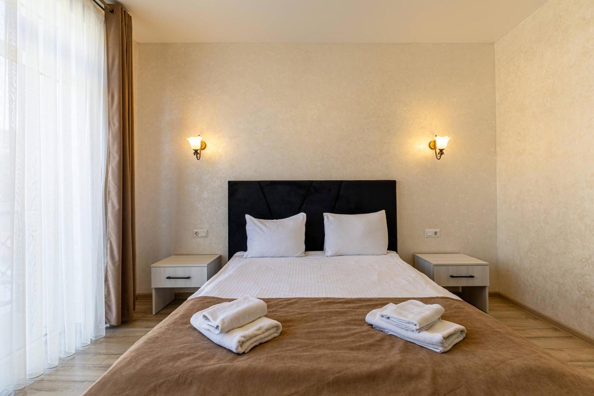 Gold Palace Wellness & Spa Bukovel Exterior photo